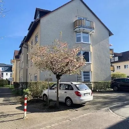 Oase Am Park Mit Terrasse, Zentral Und Ruhig Apartment *