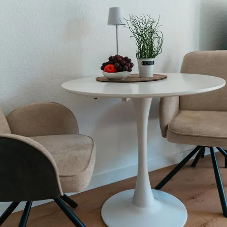 Oase Am Park Mit Terrasse- Zentral Und Ruhig-24-7 Self Check-in, Parkplatz An Der Strasse Vellmar