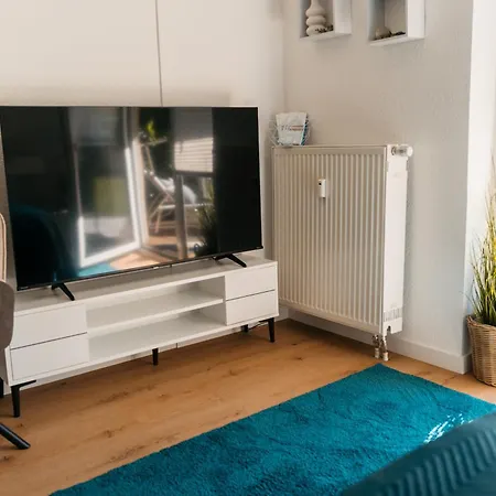 Oase Am Park Mit Terrasse- Zentral Und Ruhig-24-7 Self Check-in, Edeka Und Baecker Nebenan Vellmar