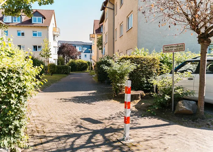 Oase Am Park Mit Terrasse- Zentral Und Ruhig-24-7 Self Check-in, Edeka Und Baecker Nebenan Apartment