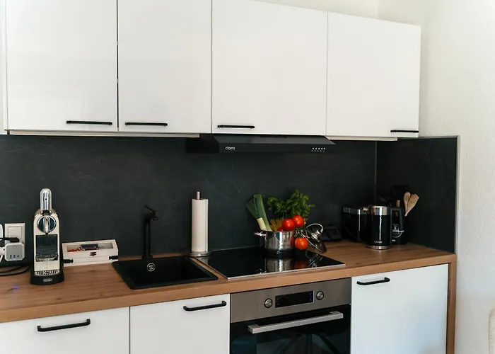 Oase Am Park Mit Terrasse- Zentral Und Ruhig-24-7 Self Check-in, Edeka Und Baecker Nebenan Vellmar